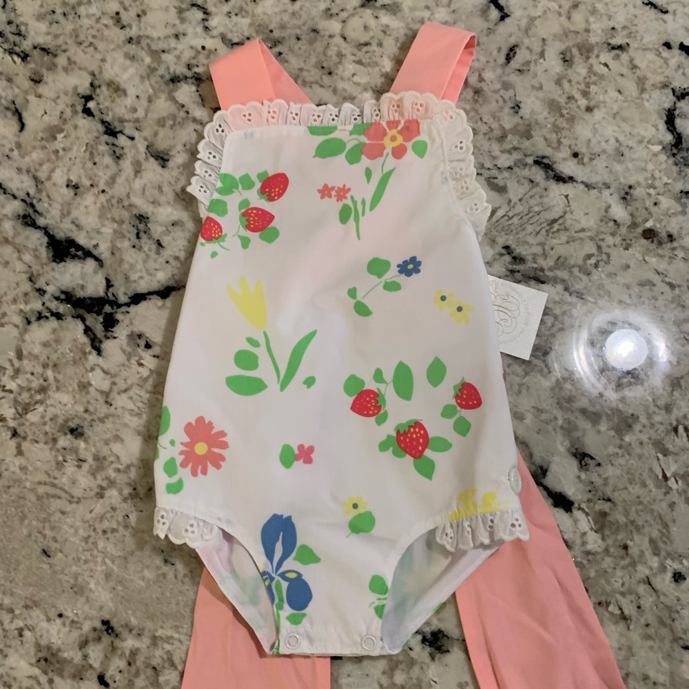 The Beaufort Bonnet Company- 12mo new with tags
